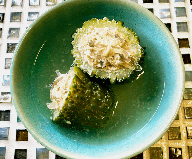 ベトナム風のゴーヤの肉詰めスープ｜カインコークア